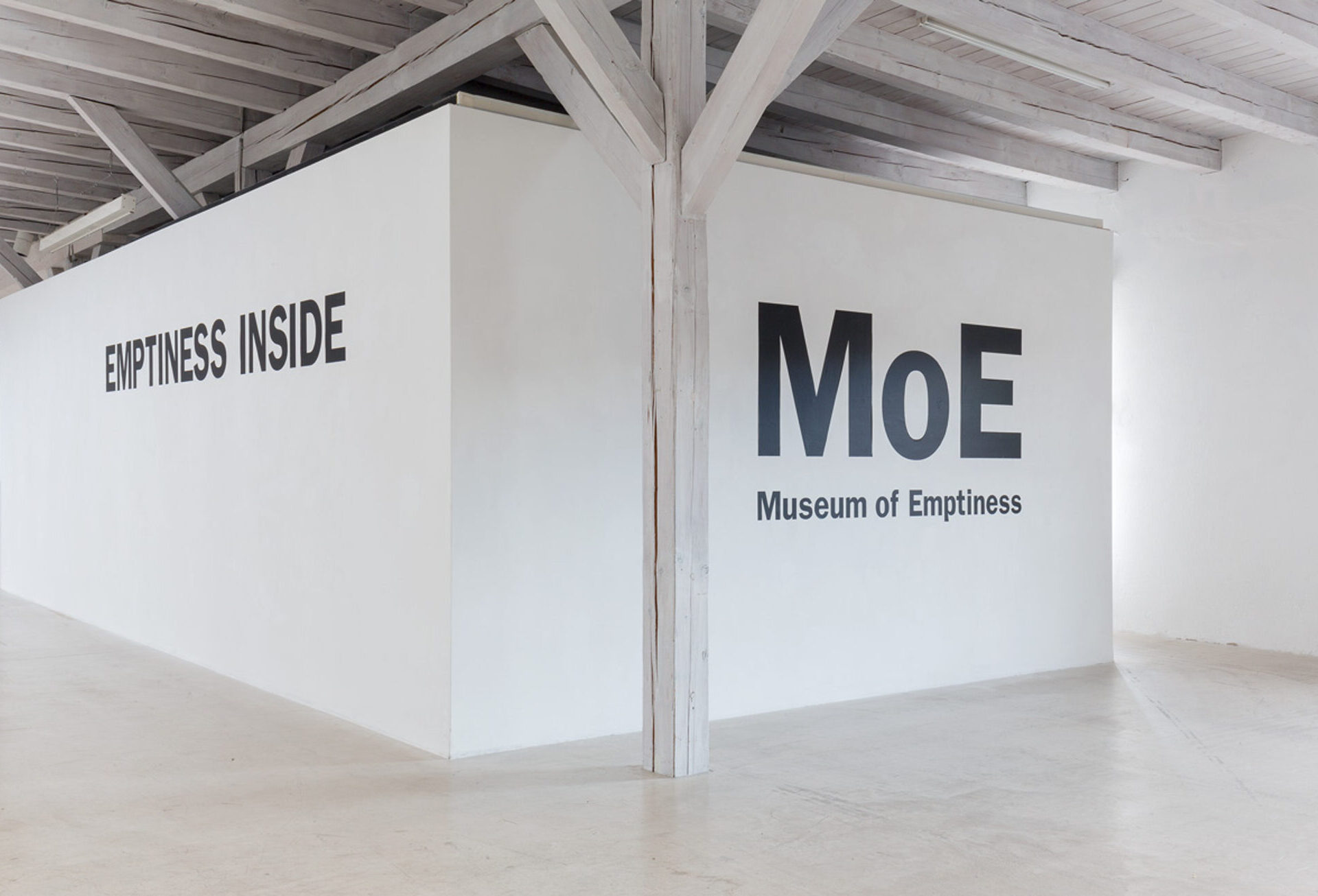 Gilgi Guggenheim mit Museum of Emptiness